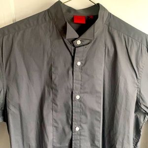Slim fit cotton stretch shirt with bib detail